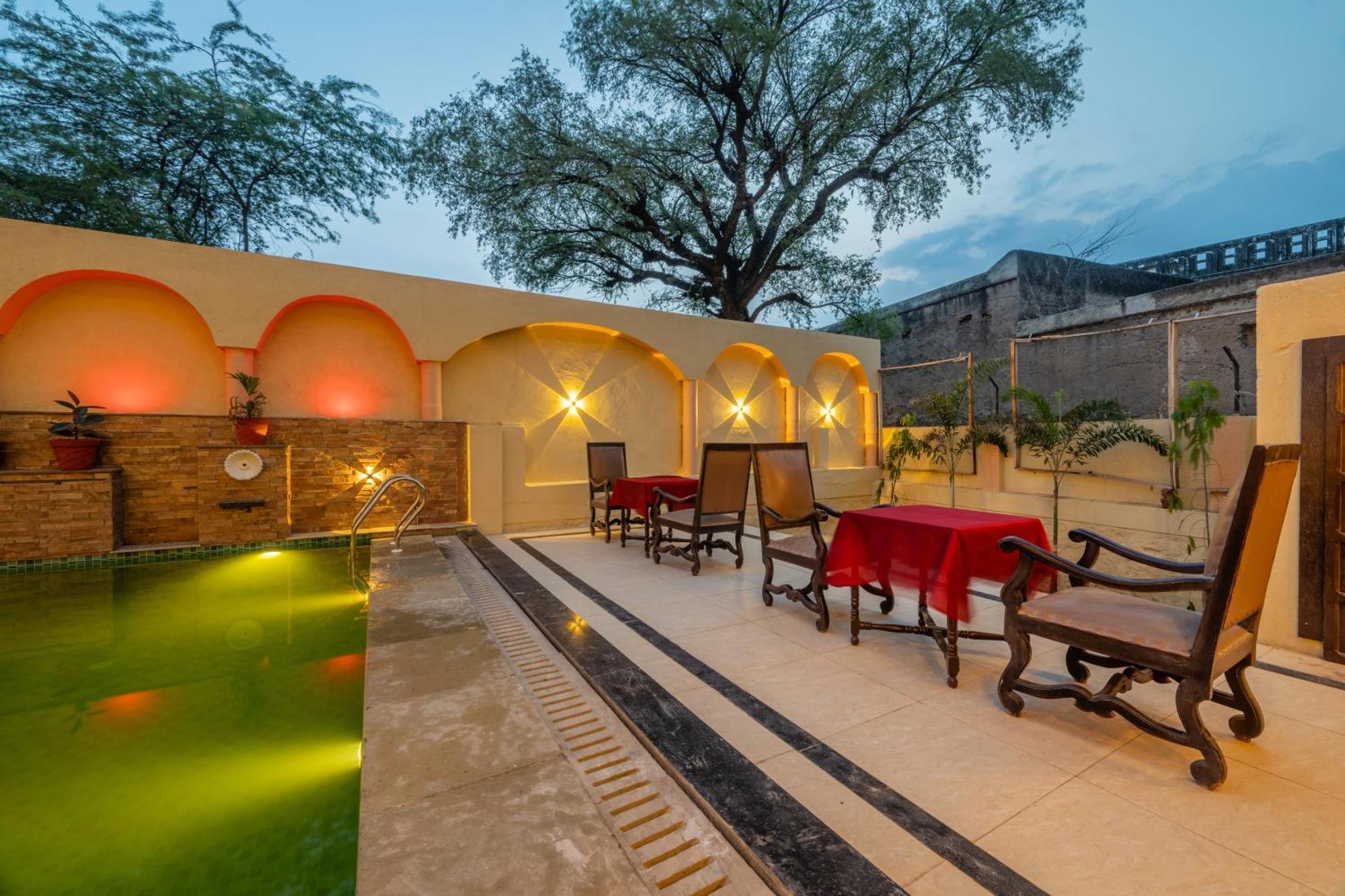 Hotel Shahi Palace Мандава Екстер'єр фото