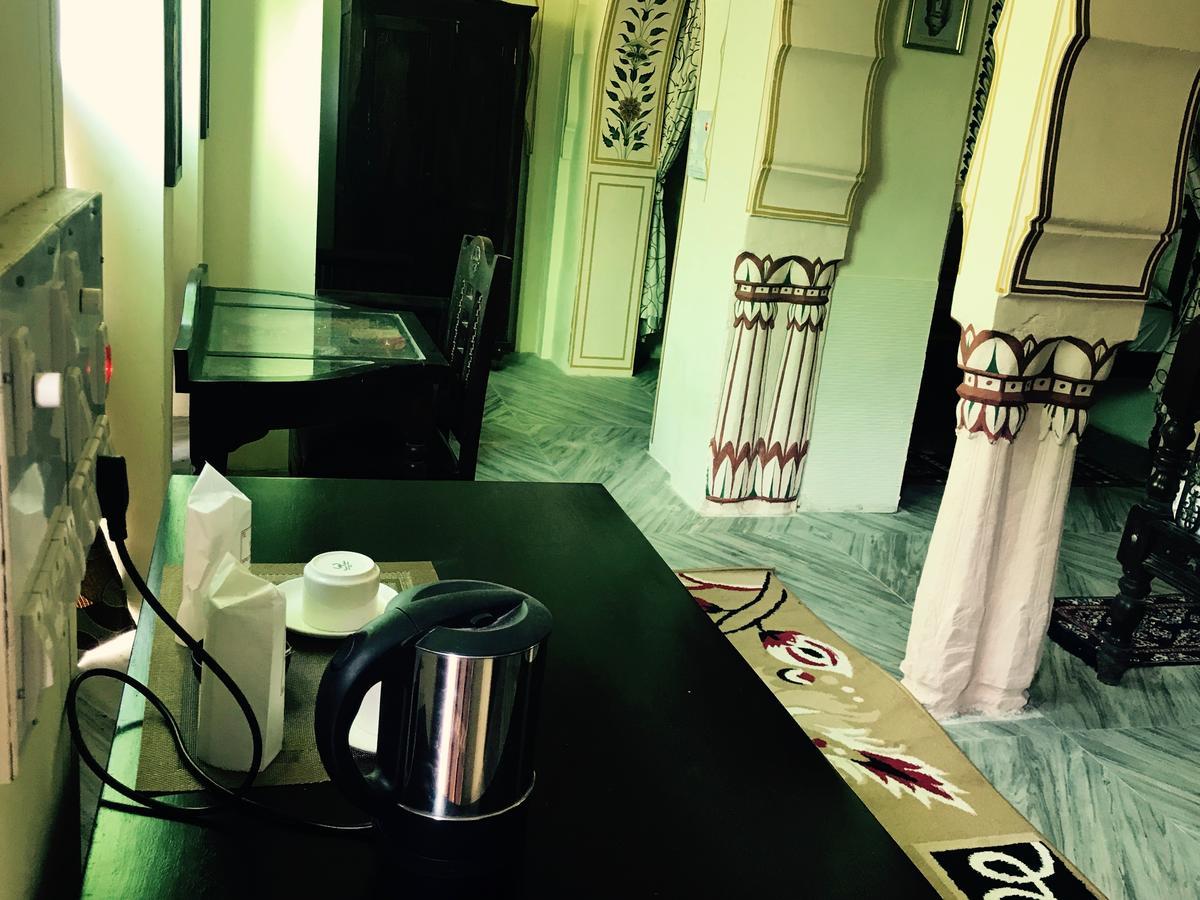 Hotel Shahi Palace Мандава Екстер'єр фото